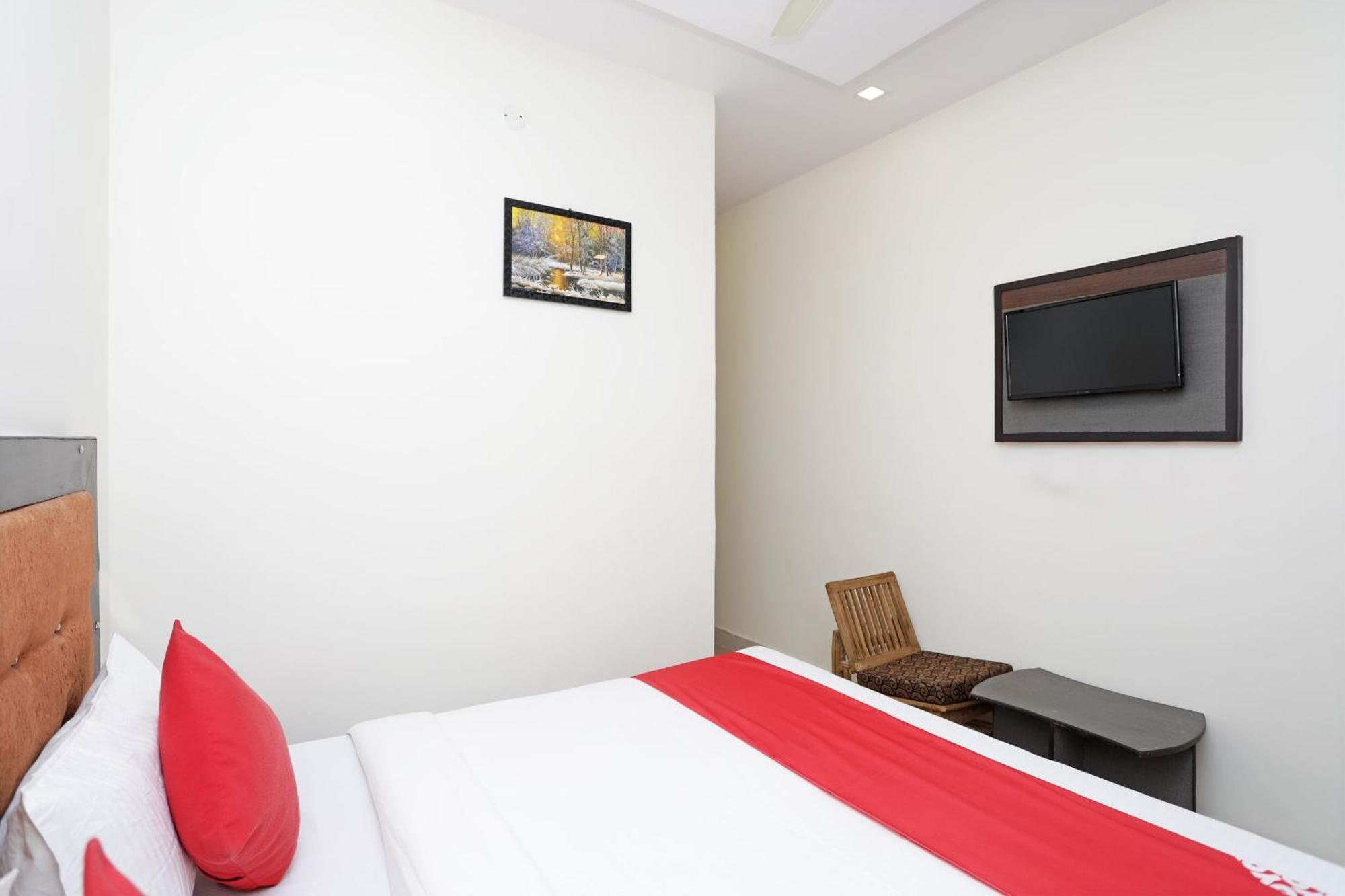 Collection O Hotel Divine Ganges Haridwar Exterior photo
